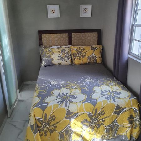Devachan Apartments Bridgetown Zimmer foto